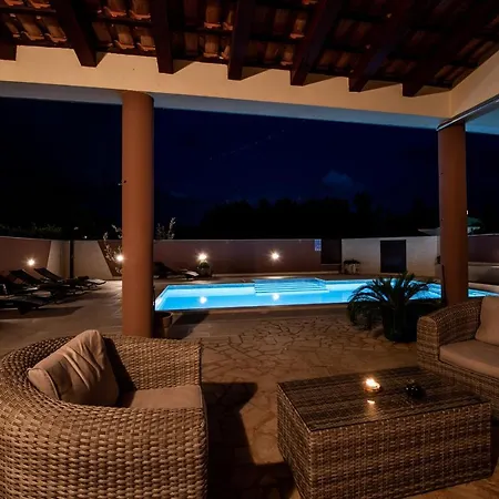 Vila Komel Villa Fažana