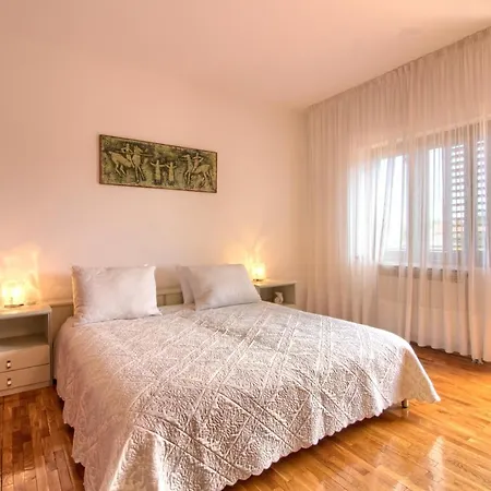 Villa Vila Komel *
